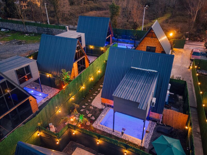 Sapanca Bungalov Balayı Rehberi (2025): Romantik ve Huzurlu Kaçamak İçin En İyi Seçenekler